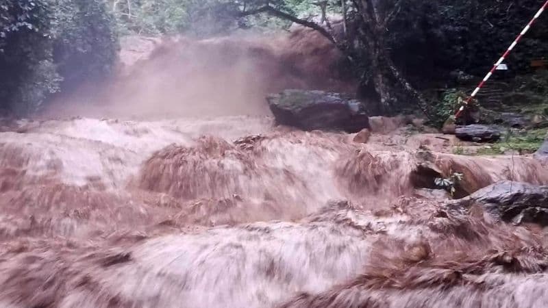 BREAKING: Mae Sa and Tat Mok Waterfalls Temporarily Closed